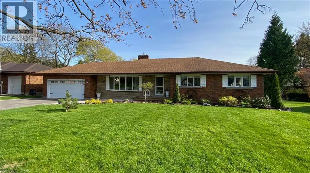 16 Daleview Crescent, Fonthill